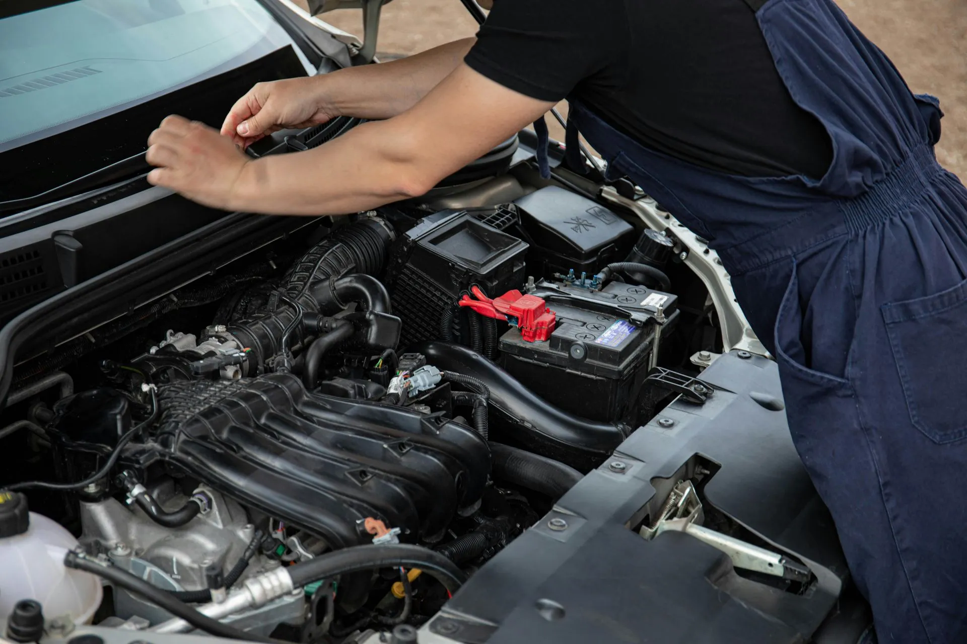 How Often Should You Change Your Oil in Calgary’s Climate?