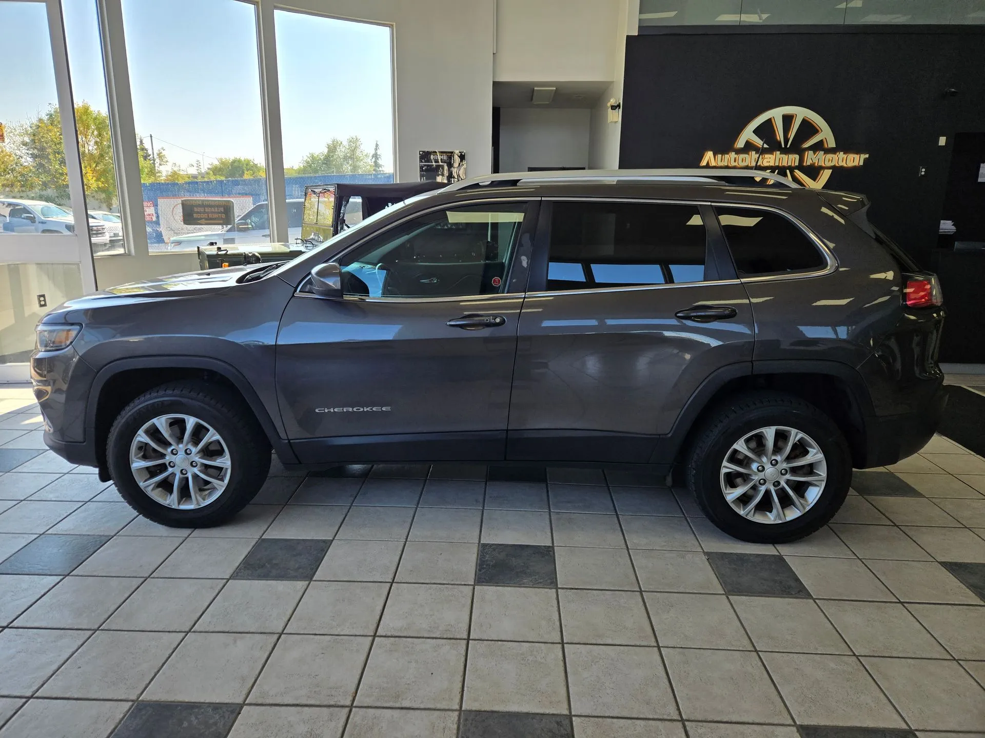 2019 Jeep Cherokee North