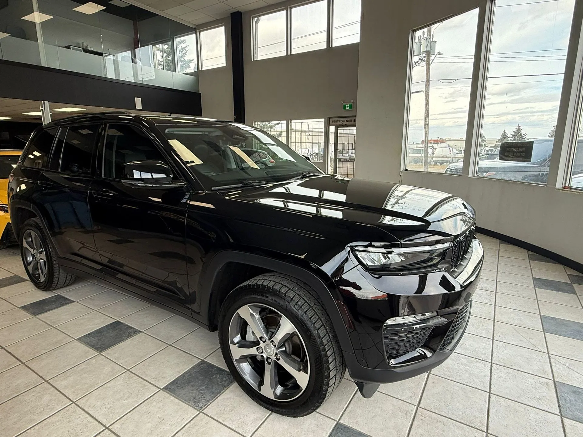 2023 Jeep Grand Cherokee Limited