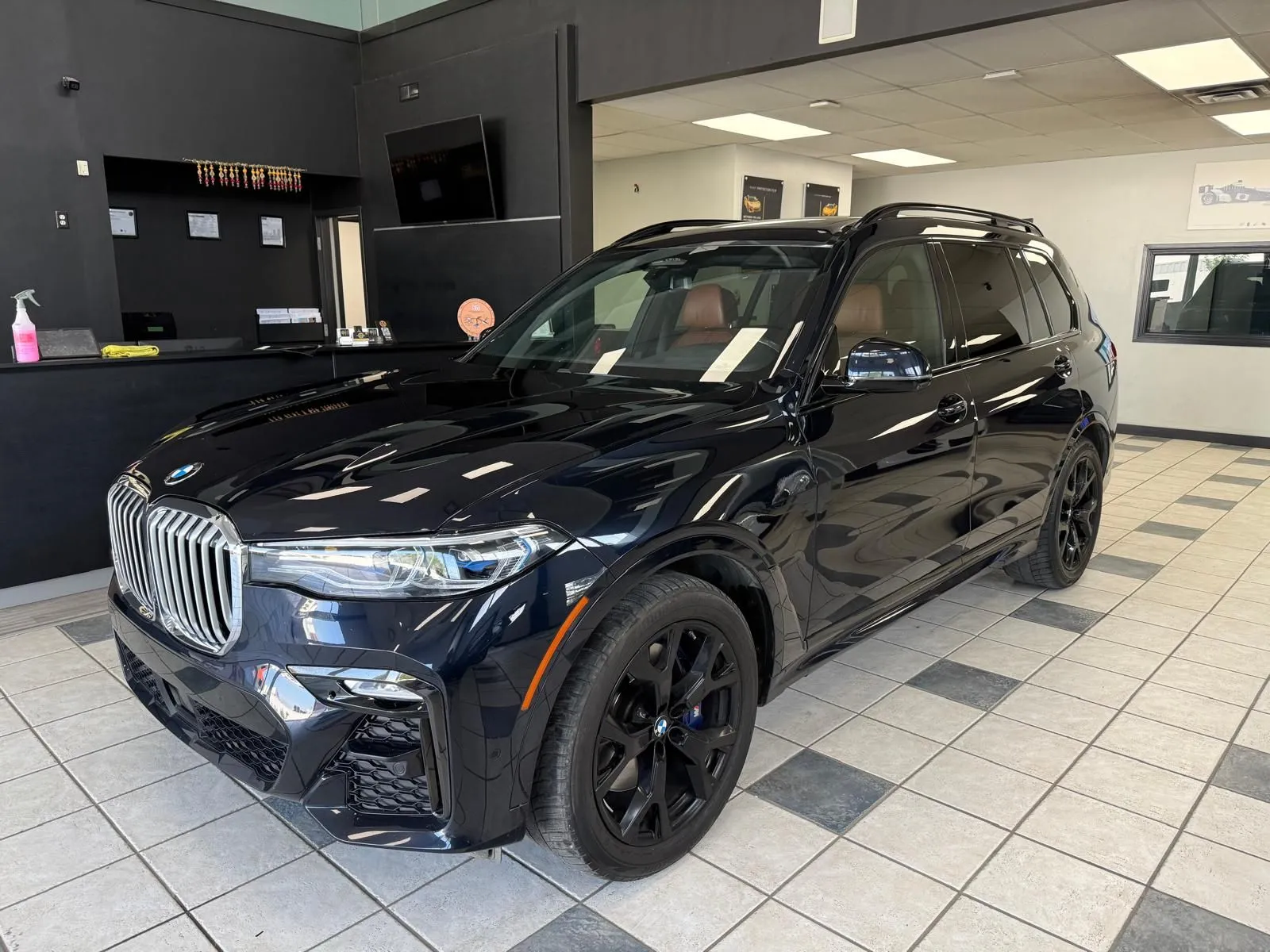 2021 BMW X7-xdrive40i (m sport package)