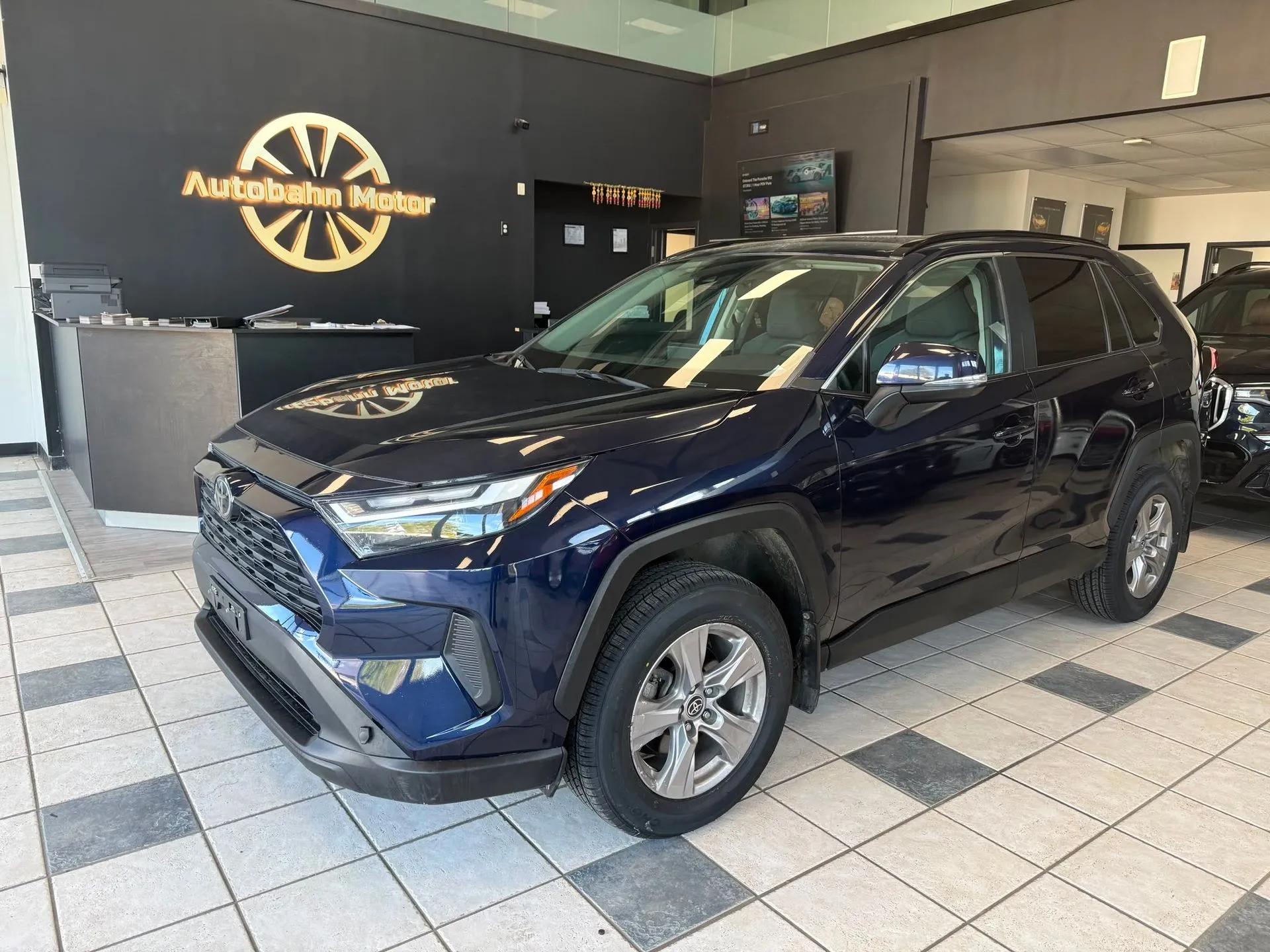 2023 Toyota RAV4 XLE AWD