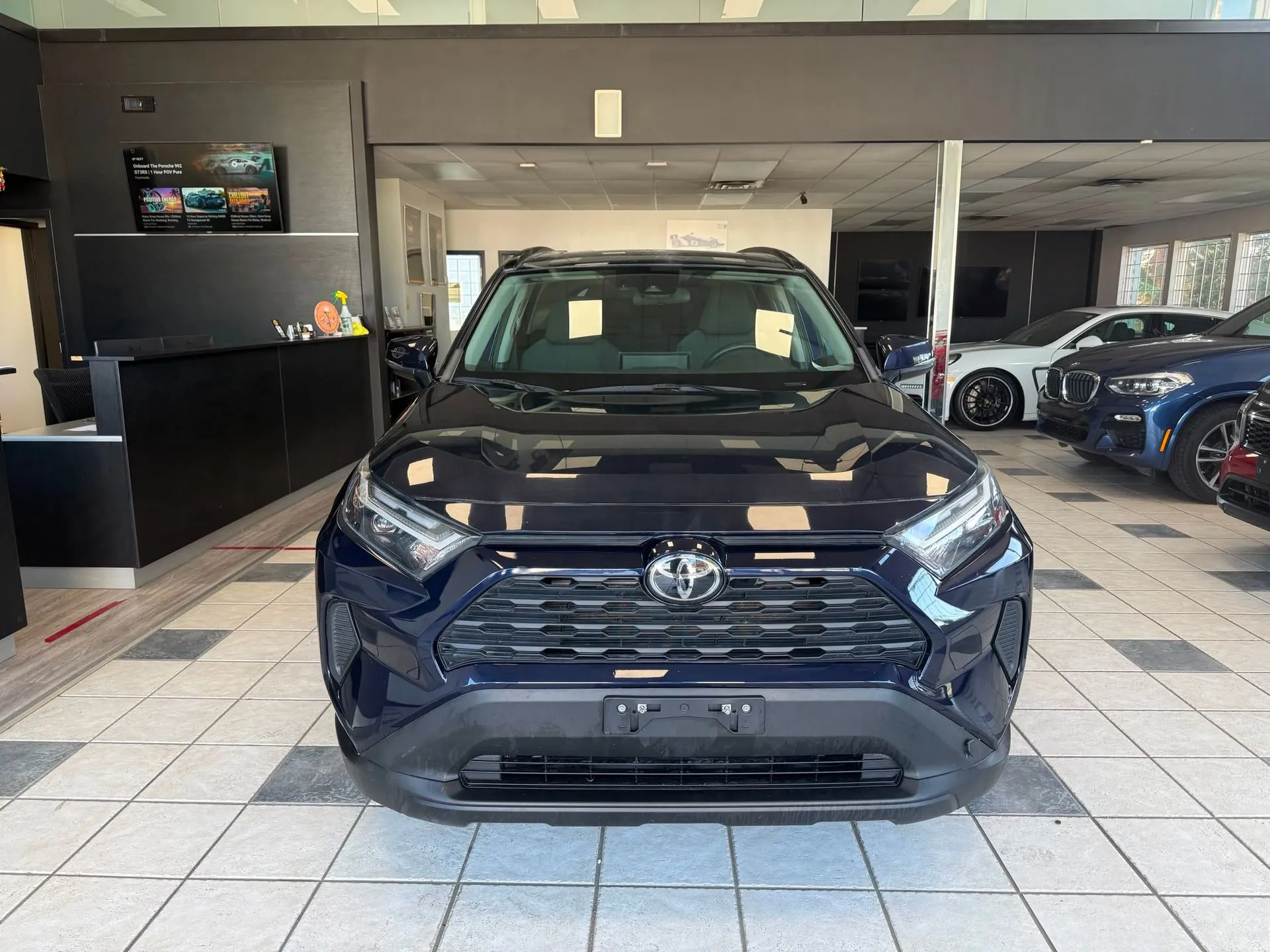2023 Toyota RAV4 XLE AWD