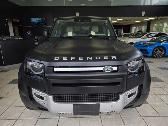 2020 Land Rover Defender 110 P400