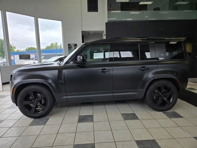 2020 Land Rover Defender 110 P400