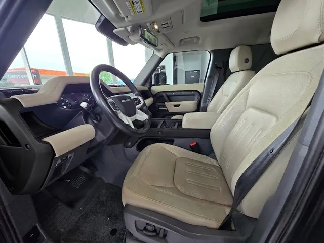2020 Land Rover Defender 110 P400